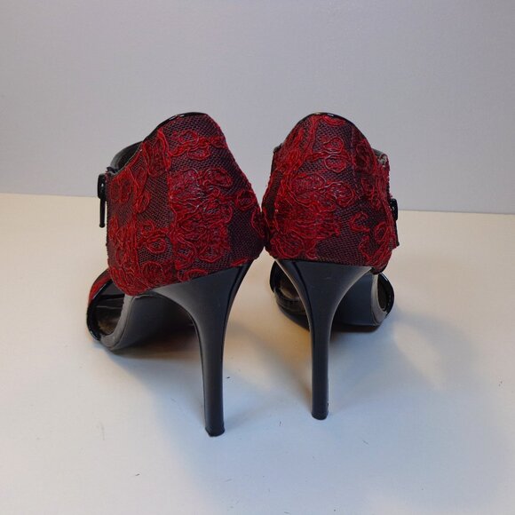 Carlos Women's Red Black Embroidered High Heel Leather Sandal with‎ Zip Size 7M - Picture 4 of 9
